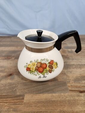 Corningware Spice of Life "Le The" P-104